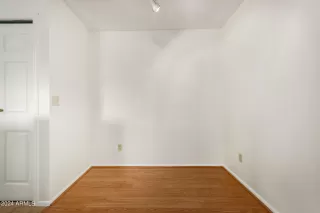 Photo #3: 6719068 Listing