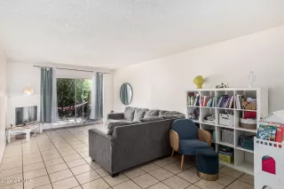 Photo #4: 6719237 Listing 