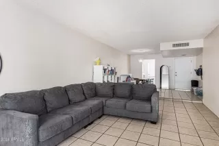 Photo #6: 6719237 Listing 