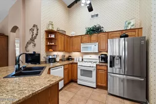 Photo #1: 6719720 Listing