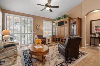 Photo #3: 6719720 Listing