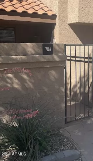 Photo #2: 6719886 Listing