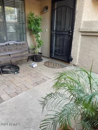 Photo #3: 6719886 Listing