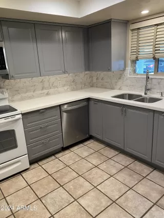 Photo #1: 6720086 Listing 