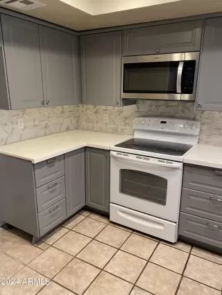 Photo #2: 6720086 Listing 