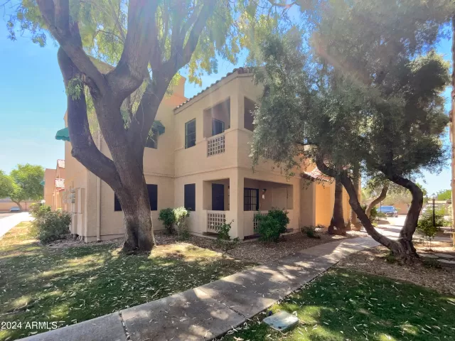 MLS: 6720206 Condo For Sale