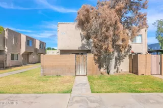 Photo #2: 6720674 Listing