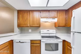 Photo #1: 6720839 Listing 