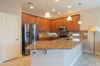 Photo #3: 6721093 Listing