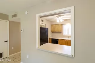 Photo #4: 6721158 Listing