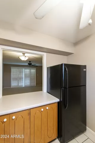 Photo #5: 6721158 Listing