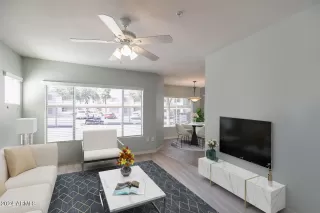 Photo #4: 6721273 Listing