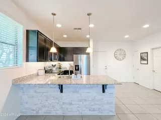 Photo #1: 6721471 Listing