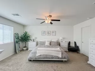 Photo #6: 6721471 Listing