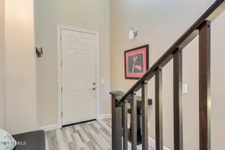 Photo #5: 6721504 Listing