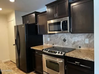 Photo #2: 6721611 Listing