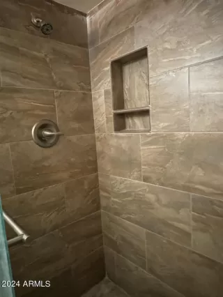 Photo #2: 6721937 Listing 