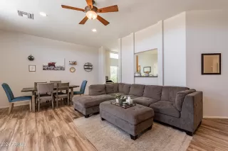 Photo #6: 6722021 Listing