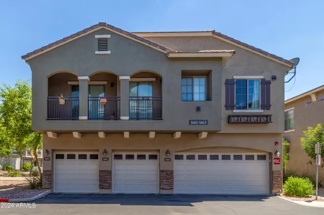 MLS: 6722185 Condo For Sale