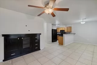 Photo #5: 6722292 Listing 