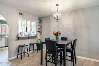 Photo #6: 6722918 Listing