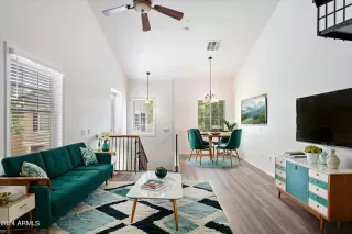 Photo #1: 6723201 Listing