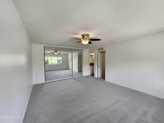 Photo #4: 6723254 Listing