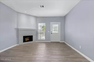 Photo #6: 6723633 Listing