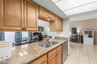 Photo #5: 6723699 Listing 