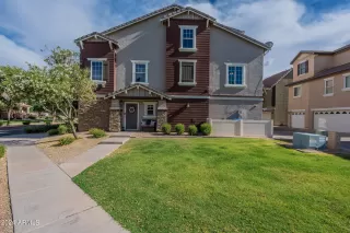 Photo #1: 6723702 Listing