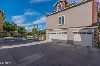 Photo #4: 6723702 Listing