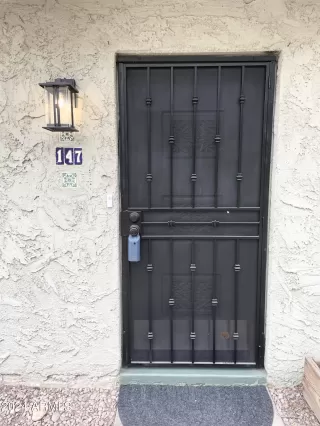 Photo #1: 6724286 Listing