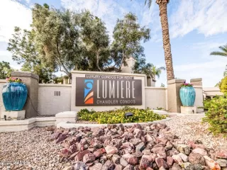 Photo #2: 6724356 Listing 