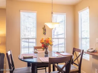 Photo #5: 6724356 Listing 