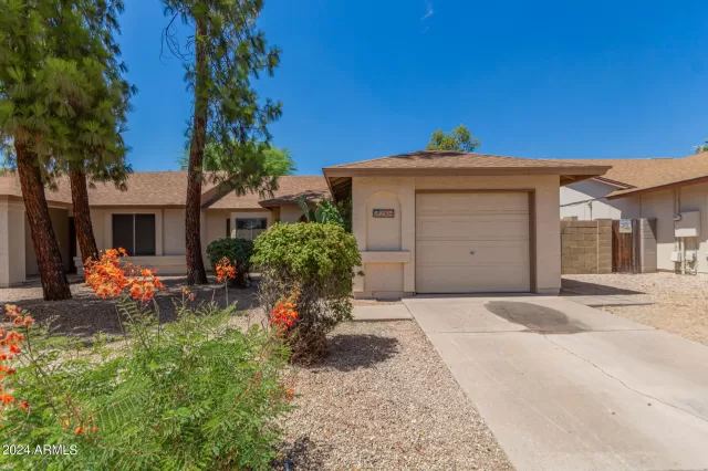 MLS: 6724651 Condo For Sale