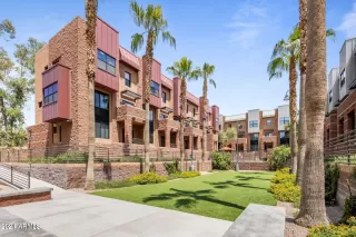 More Details about MLS # 6724730 : 330 S FARMER AVENUE#129