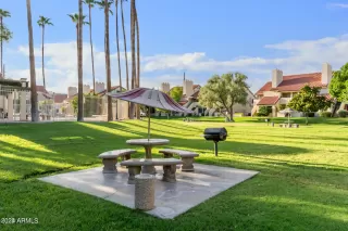 Photo #2: 6724936 Listing