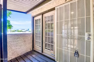 Photo #3: 6724936 Listing