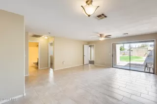 Photo #1: 6724948 Listing 