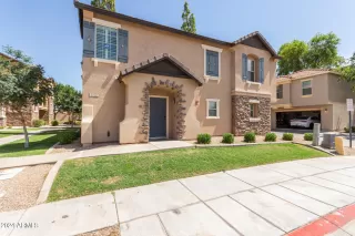 Photo #1: 6725038 Listing 