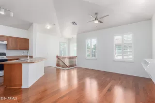 Photo #4: 6725038 Listing 