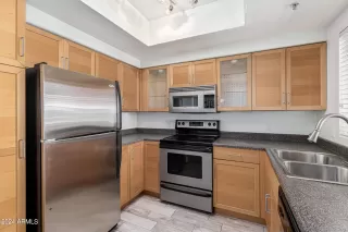 Photo #4: 6725197 Listing