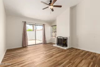 Photo #4: 6725479 Listing