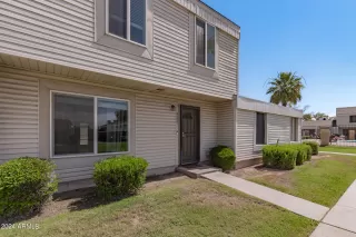 Photo #1: 6725783 Listing