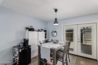 Photo #4: 6725783 Listing