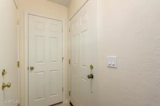 Photo #3: 6725823 Listing