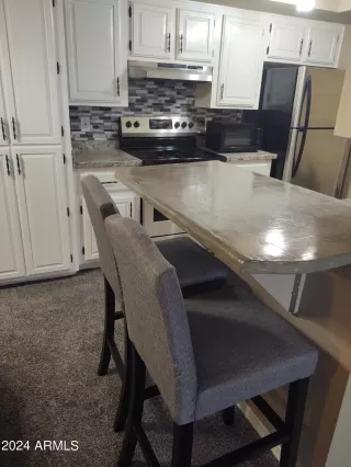 Photo #6: 6725840 Listing 