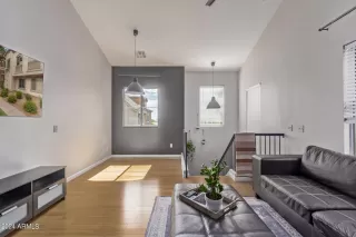 Photo #4: 6725865 Listing 