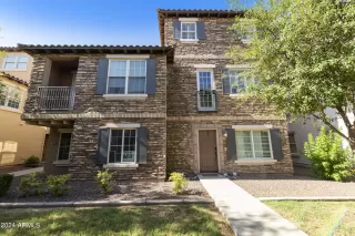 Photo #2: 6725906 Listing 