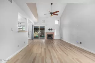 Photo #1: 6726105 Listing